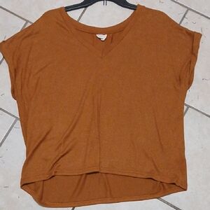 MOD REF Womens Size M Rust Knit V-Neck Short Sleeve Top